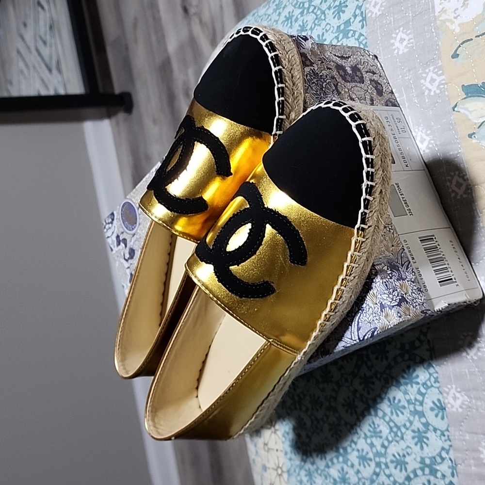 COPY - Ladies Slip on Shoes